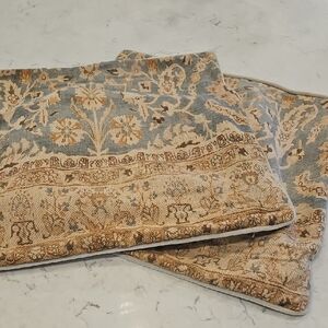 Pottery Barn Palna Vintage Style Tapestry Pillow Covers (Set of 2) 22x22
